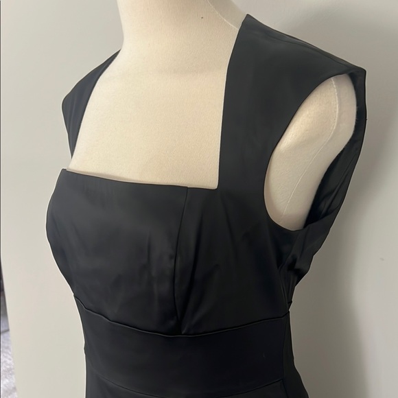 White House Black Market Black Sheath Cocktail Dress - Picture 4 of 6